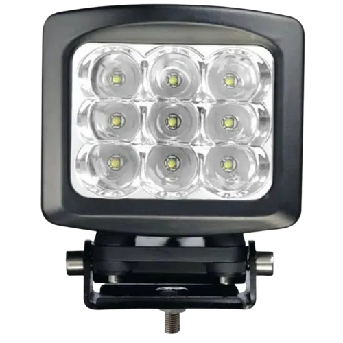 90 W LED bar with nine CREE LEDs for aircraft tugs and hangar lighting
